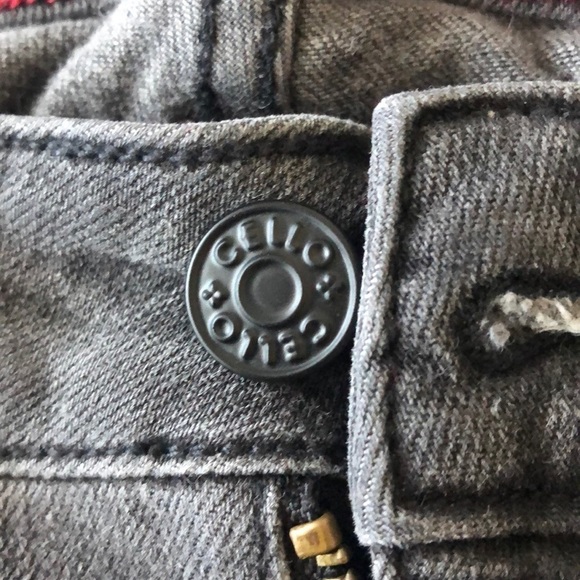 Fashion nova jeans cello size 11 - Picture 2 of 5